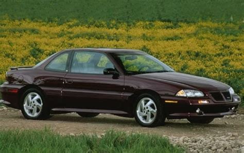 Used 1995 Pontiac Grand Am Coupe Review | Edmunds