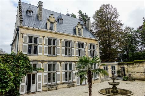 Grand exterior - André Rieu's Maastricht Castle: exclusive behind the scenes... - Classic FM