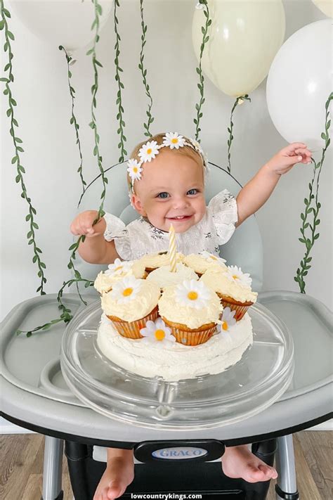 Adorable Daisy Birthday Party Theme • Life by Melissa