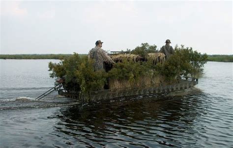 Best Boat Blind for Duck Hunting in 2021: for Material and Camo Reviews