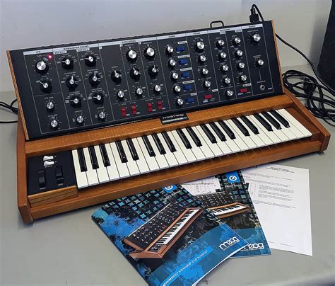 MATRIXSYNTH: Pittsburgh Modular Synthesizers Moog MiniMoog Voyager Old School