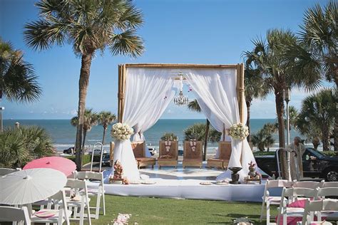 galveston wedding venues- on the beach - Maurine Kohl