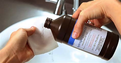 Simple Swap: Hydrogen Peroxide is a Safer Disinfectant