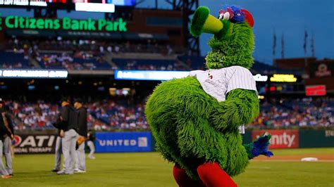 Original Phillie Phanatic will return following lawsuit settlement with ...