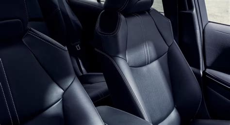 What is the interior of the 2023 Toyota Corolla like? | Pauly Toyota