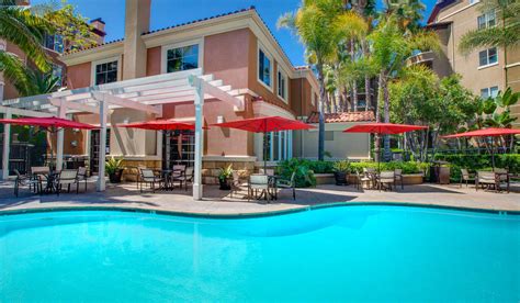 Apartments for Rent - Los Angeles, CA - Villas at Park La Brea - Home