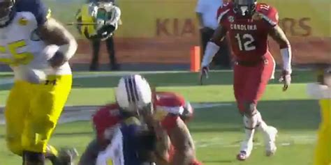 Jadeveon Clowney Delivers A Crushing Hit On Vincent Smith – [VIDEO]