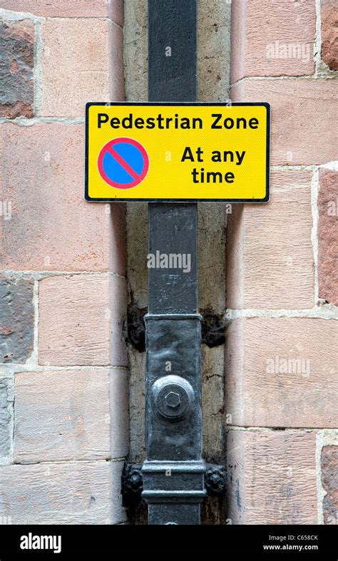 Pedestrian Zone sign Stock Photo - Alamy