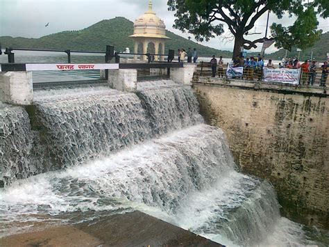 Lake Fateh Sagar, Udaipur - Pride of the City of Lakes of Udaipur.