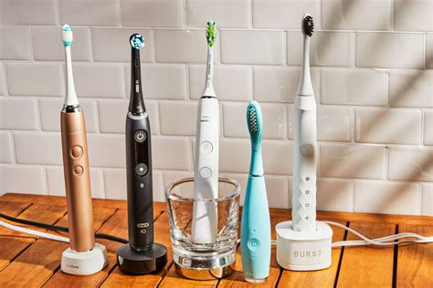 10 Best Electric Toothbrushes Of 2022, According To A Dentist | Battery ...