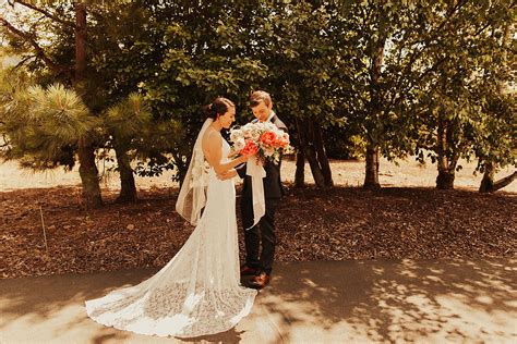 Mount Hood Backyard Wedding // Mt. Hood, OR // Becca & Connor — Oregon ...