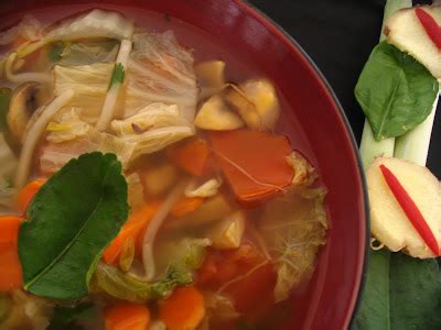 Dishesfrommykitchen: TOM YUM SOUP (VEGETARIAN) AND AWARDS