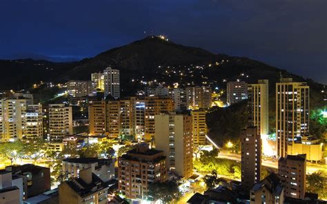 Noche de rumba en Cali - Tours en Latinoamérica