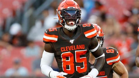 This Cowboys-Browns Trade for David Njoku Could Actually Work Following ...