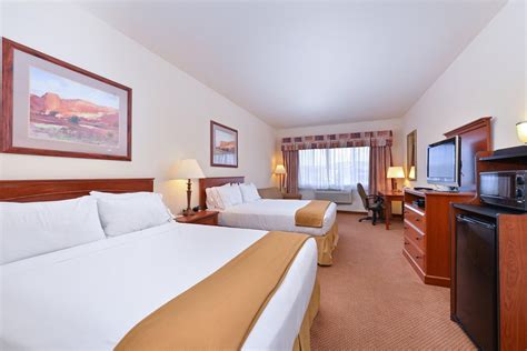 Holiday Inn Express Hotel & Suites Farmington in Farmington (NM) - Room ...