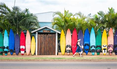 12 Best Things to Do in Maui’s Boho Surfer Town of Paia