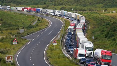 Port of Dover traffic: Travellers face two hour delays as summer holiday queues build | UK News ...