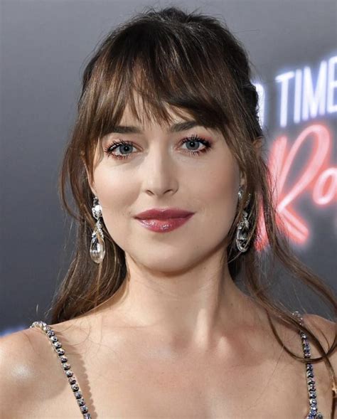 Dakota Johnson Bio, Age, Family, Husband, Movies, Instagram, Net worth