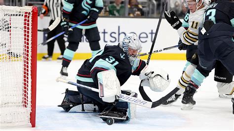 Seattle Kraken, Grubauer beat Bruins 4-3 in shootout