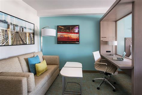 Springhill Suites San Diego Downtown/Bayfront $190 ($̶4̶7̶2̶). San ...