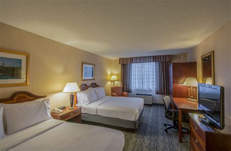 Holiday Inn Arlington at Ballston, an IHG Hotel Arlington, Virginia, US - Reservations.com