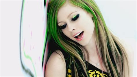 Avril Lavigne Smile Wallpapers - Wallpaper Cave