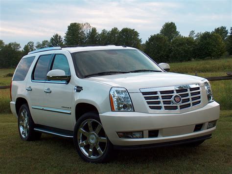 2007 Cadillac Escalade - Information and photos - MOMENTcar