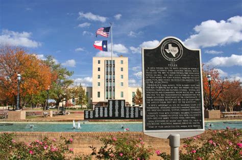 Tyler, TX : Smith County Courthouse Located in Downtown Tyler, TX ...