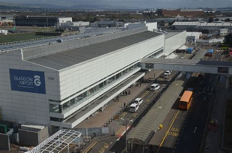 Glasgow Airport set to double pick-up and drop-off facility charges