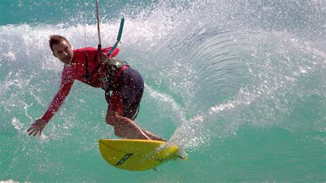 Kitesurfing BRIGHTON BEACH