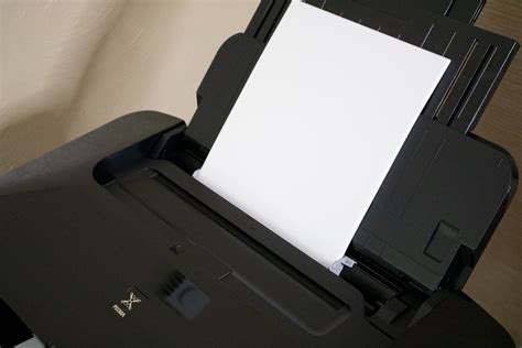 Canon Pixma iX6820 Review: A Simple, Solid Printer with High-Quality Output