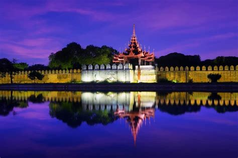 Night view of Mandalay cityscape | The London Economic