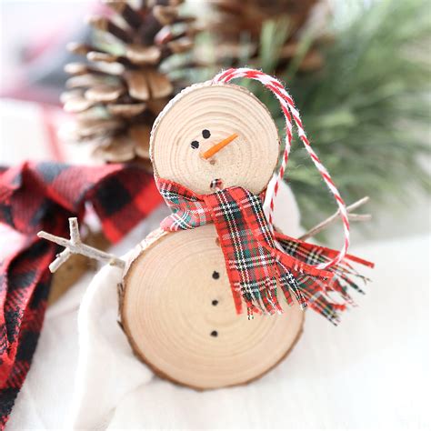 35 beautiful DIY handmade Christmas ornaments - It's Always Autumn