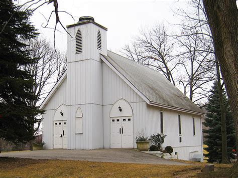 White Chapel Cemetery and Crematorium at Historical Hamilton