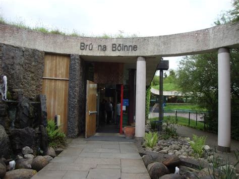 Bru na Boinne Visitor Centre - Picture of Over the Top Tours, Dublin - TripAdvisor