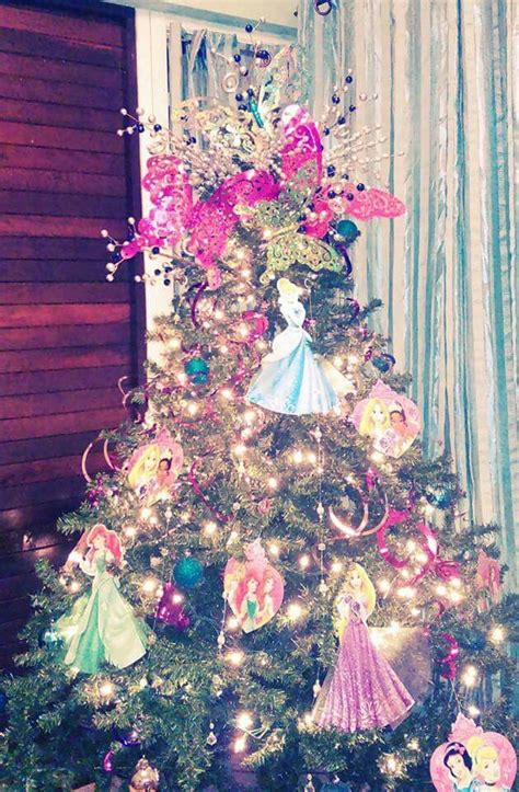 Disney Princess Christmas tree | Disney christmas tree, Disney christmas, Christmas tree themes