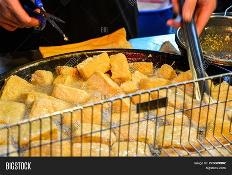 Street Food Night Image & Photo (Free Trial) | Bigstock