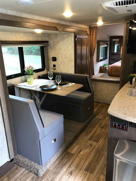 2017 Used Adventurer Lp EAGLE CAP 1165 Truck Camper in North Carolina ...