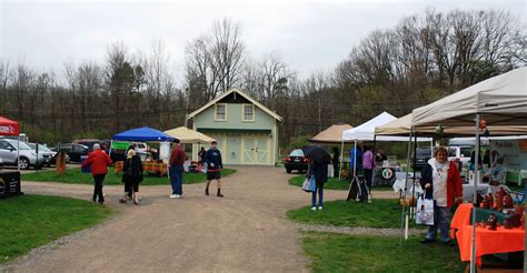 Frostville Farmers' Market-- Photo Gallery | FrostVille Farmers Market