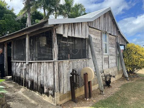 Six Decades Of Dedicated Bowen History - Mackay Whitsunday LIfe