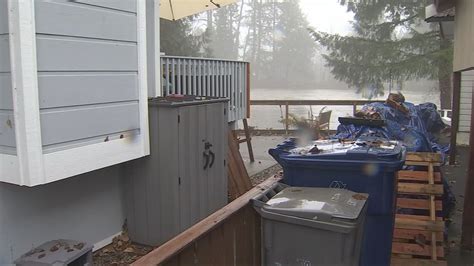 Snohomish County homeowner says flooding was ‘really scary’ as river swept through roads