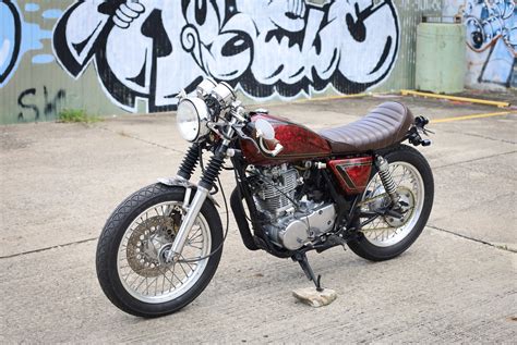 YAMAHA SR400 Cafe'racer project... - ZEUS CUSTOM KHONKAEN