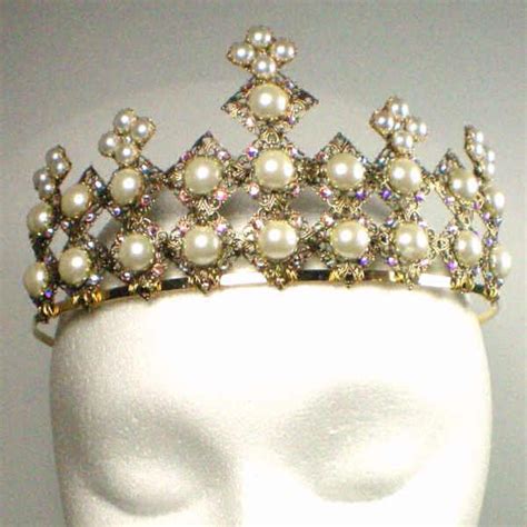 Anne Boleyn Pearl Tiara | Royal jewels, Royal jewelry, Anne boleyn