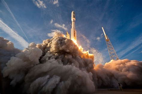 Best Rocket Launch Photos of 2012 | Space