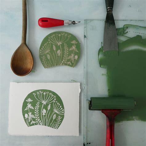 How to make a linocut print for beginners | Linocut prints, Linoprint ...