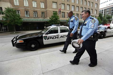 HPD's uniforms, cars will get makeovers