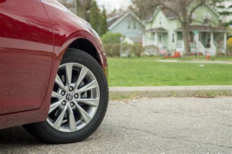 2016 Toyota Camry XLE V6: The best at being average (pictures) - CNET