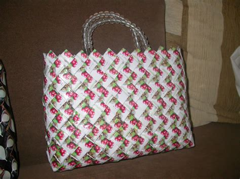 Kreatif Membuat Tas Plastik Cantik Dari Bungkus Kopi | Ragam Kerajinan ...