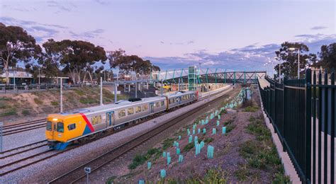 Bringing South Australia's passenger trains and trams back into public ...