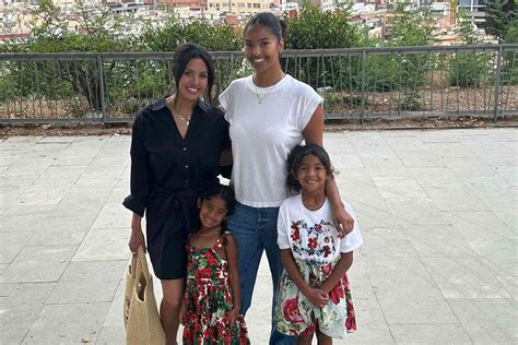 See Photos: Vanessa Bryant and Daughters Vacation in Spain